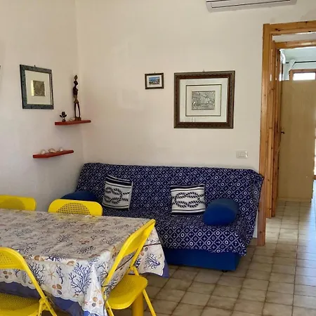 Tatil Evi Casa Marina , 85mt From Solanas Beach, Villasimius